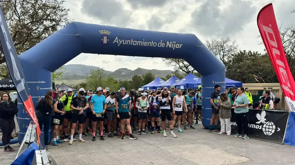 La XVII Eco Trail Cabo de Gata-Níjar reúne a 350 participantes en el Parque Natural