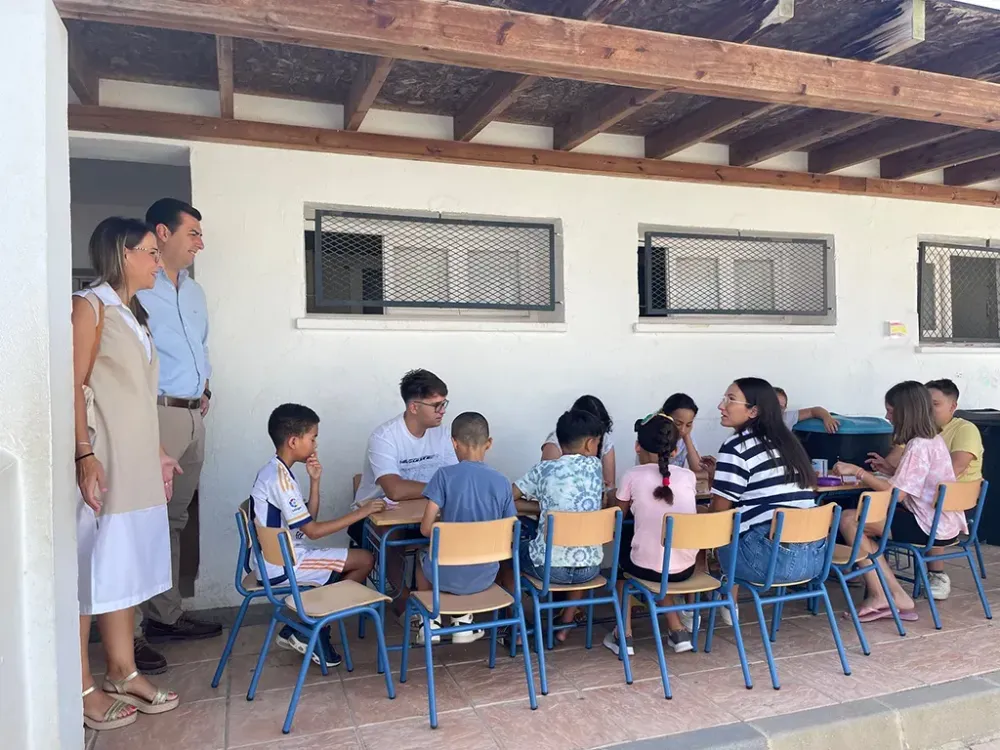 La 'escuela de verano' gratuita vuelve a Níjar este verano