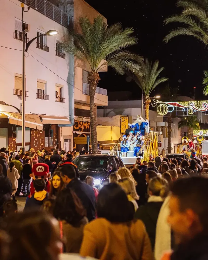 Reyes Magos en Níjar: tres grandes cabalgatas y meriendas con Sus Majestades en otras 15 localidades del municipio