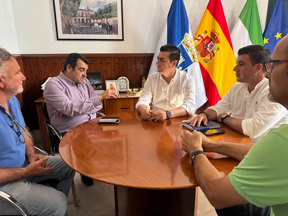 Reunión de trabajo entre el Ayuntamiento de Níjar y COAG