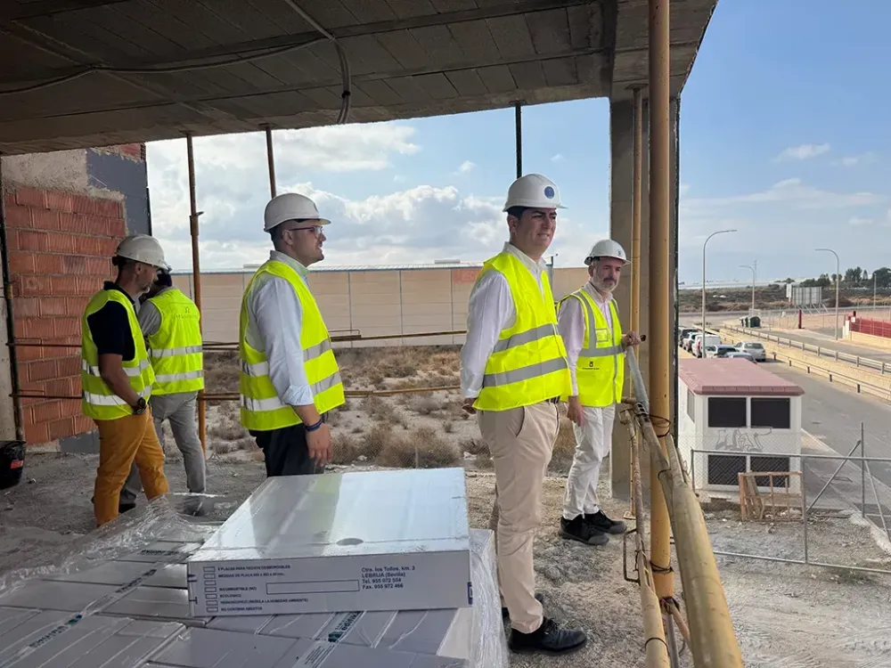 La obra del futuro parque de bomberos de Níjar ya está a más del 50% de ejecución