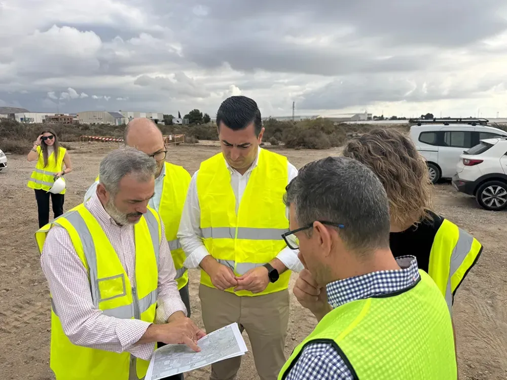 Obras para mejorar la red de abastecimiento en Torre del Campo