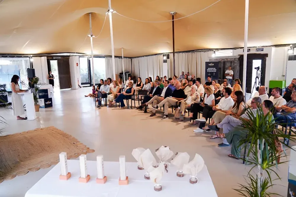 Los primeros Premios Cabo de Gata reconocen la excelencia turística del territorio