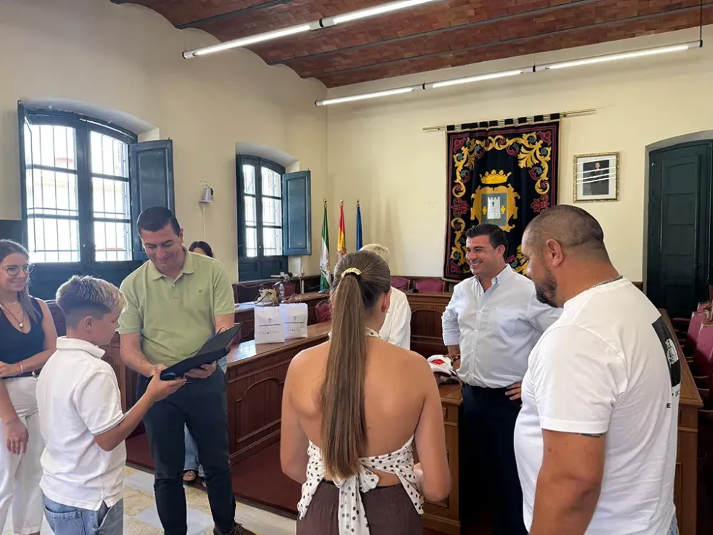 Níjar reconoce a sus jóvenes campeones de España de boxeo