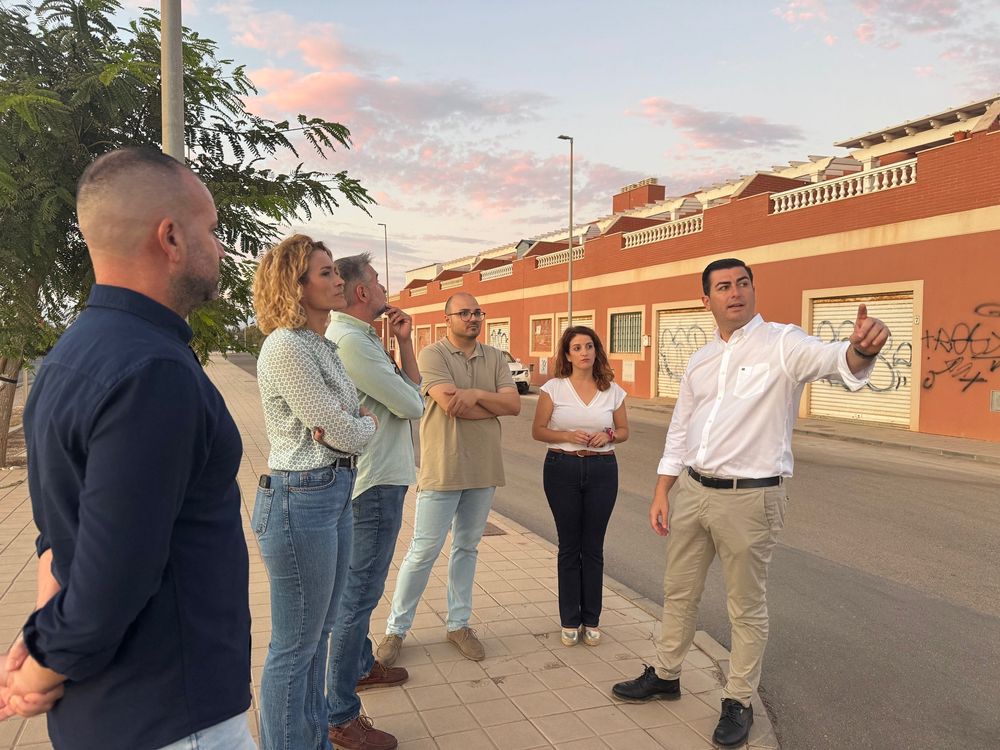 Visita a Ruescas y Pujaire para tomar nota de las demandas vecinales