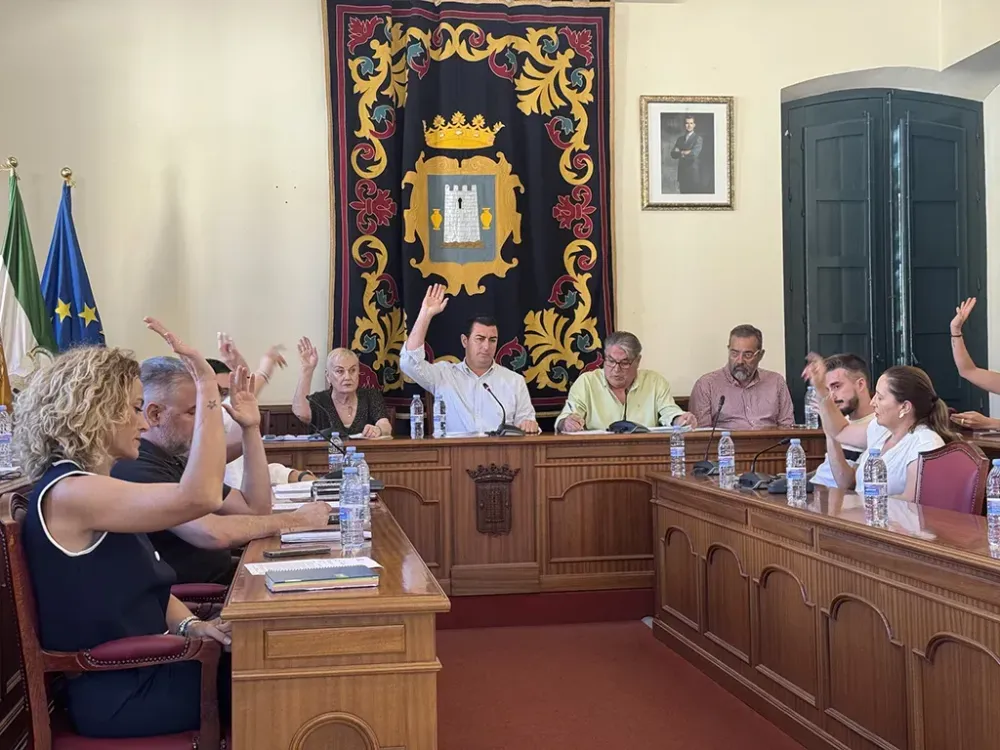 El Ayuntamiento de Níjar respalda una nueva infraestructura para llevar agua desalada al campo y reforzar el abastecimiento urbano