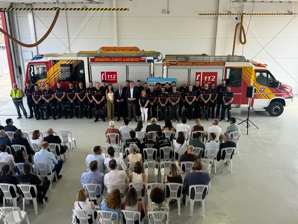 Níjar cumple una reivindicación histórica con la inauguración de su parque de bomberos