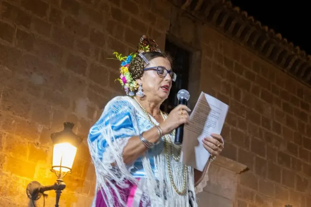 La Villa de Níjar acoge un encuentro de folclore entre Las Refajonas y la academia de baile María Jesús de Carboneras
