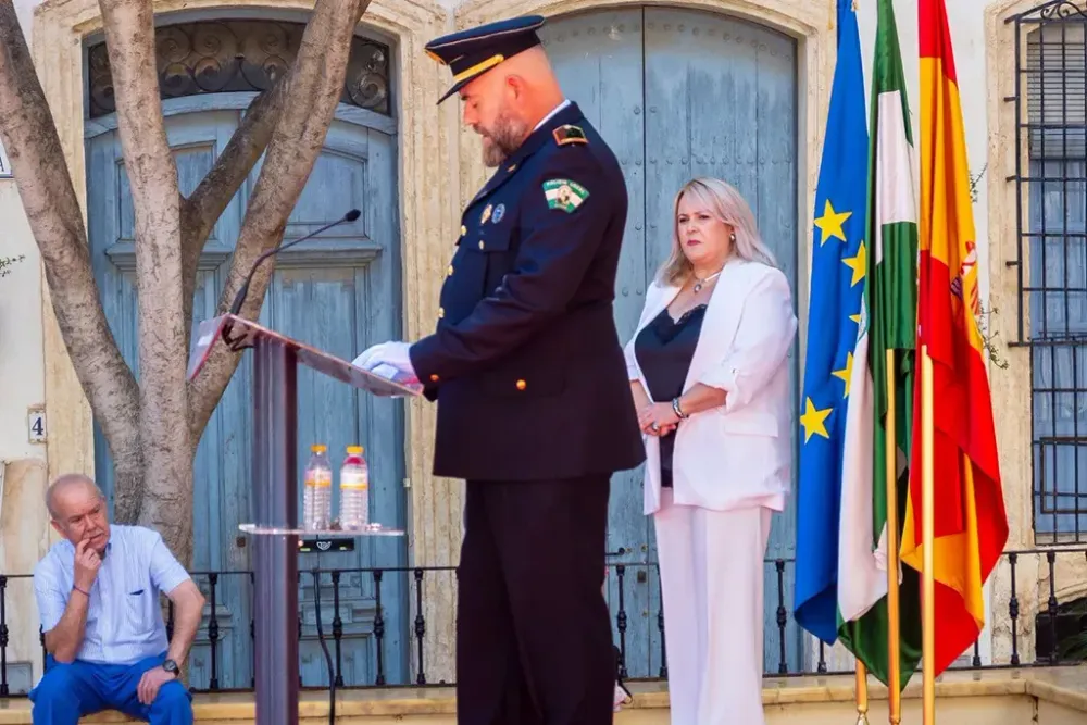 La Policía Local de Níjar ha celebrado el día de sus patronos, Los Santos Ángeles Custodios.