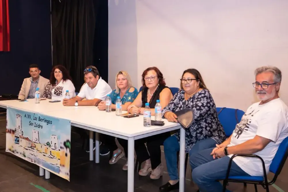 La Asociación vecinal Las Berlingas de San Isidro celebra su primer aniversario