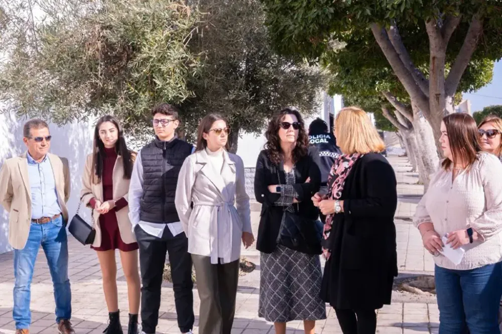 Níjar dedica una calle en San Isidro a la memoria del que fuera empresario y vecino, Francisco Alejo Salado Gil