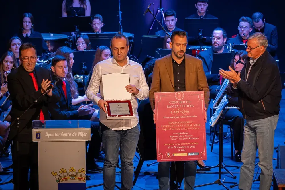 La Asociación Cultural Níjar homenajea a José Salinas