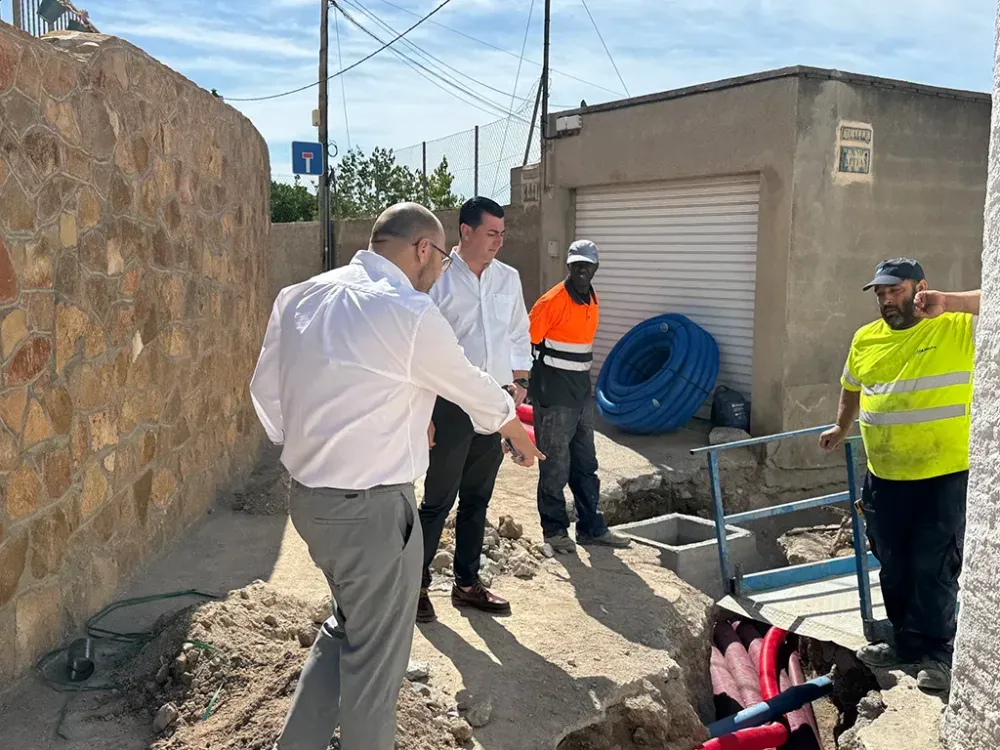En marcha las obras de embellecimiento en parte del casco histórico de la Villa de Níjar