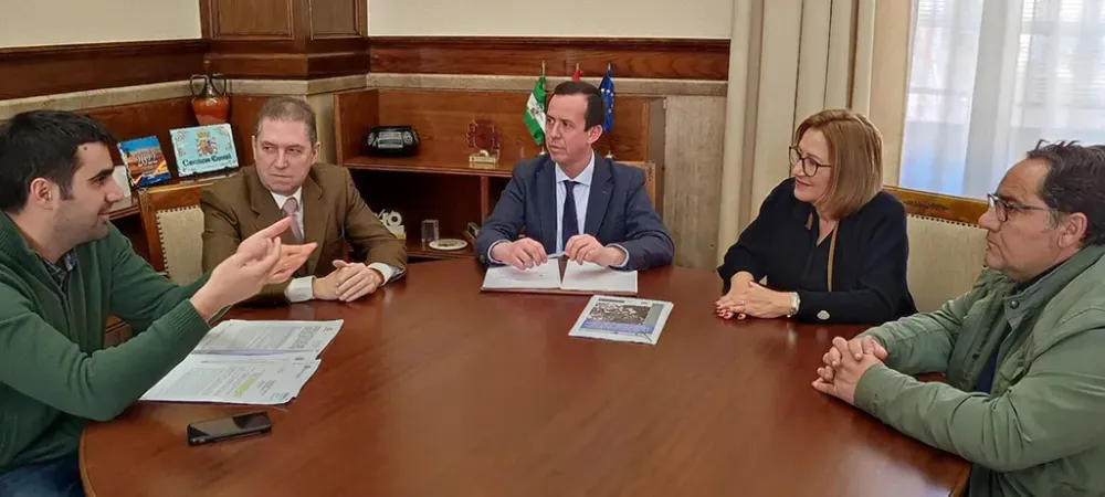 Martín: “Carreteras no ha paralizado la tramitación del Puerto Seco de Níjar”