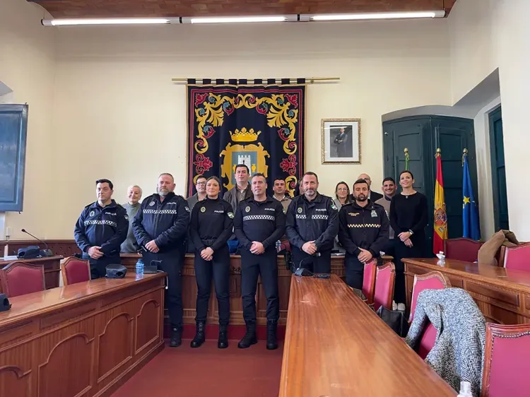Convocatoria para contratar dos nuevos policía locales en Níjar