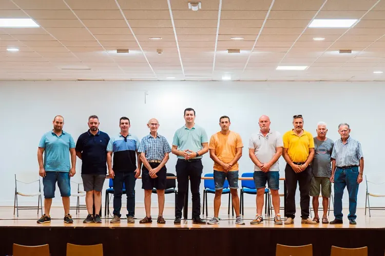 El alcalde de Níjar preside la asamblea de la asociación de caza ‘Las Perdices’
