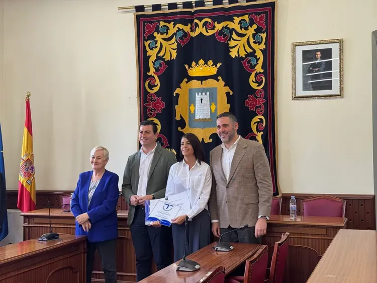 Treinta empresas y entidades nijareñas reciben los distintivos ‘SICTED’