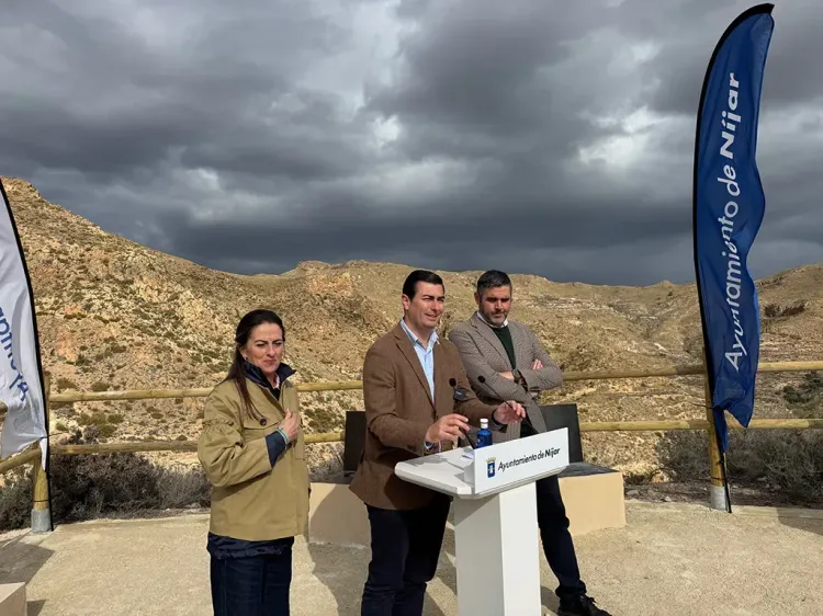 La Atalaya de Níjar: entorno renovado con nuevos miradores y sendero