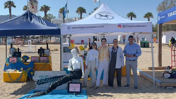 'Mi playa bonica' llega a San José para limpiar y concienciar