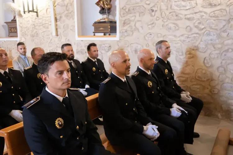 La Policía Local de Níjar ha celebrado el día de sus patronos, Los Santos Ángeles Custodios.