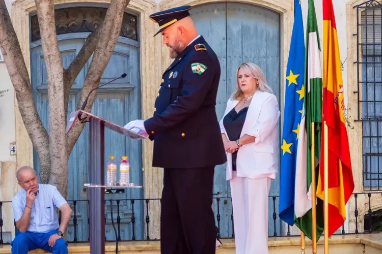 La Policía Local de Níjar ha celebrado el día de sus patronos, Los Santos Ángeles Custodios.