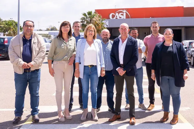 Encuentro entre la alcaldesa de Níjar y la directiva de CASI