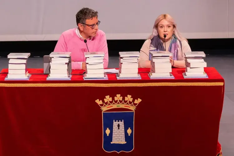 Termina el simposium Juan Goytisolo y Campos de Níjar con la entrega de premios a jóvenes creadores literarios de Níjar