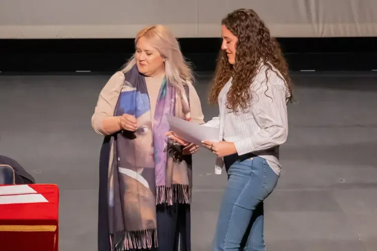 Termina el simposium Juan Goytisolo y Campos de Níjar con la entrega de premios a jóvenes creadores literarios de Níjar