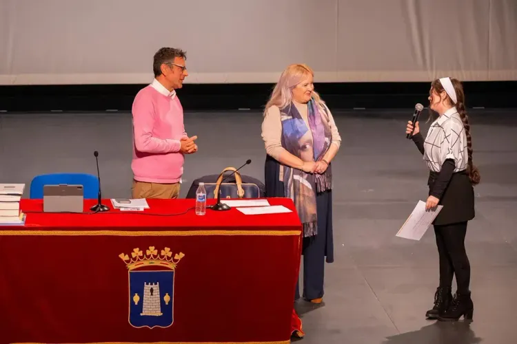 Termina el simposium Juan Goytisolo y Campos de Níjar con la entrega de premios a jóvenes creadores literarios de Níjar