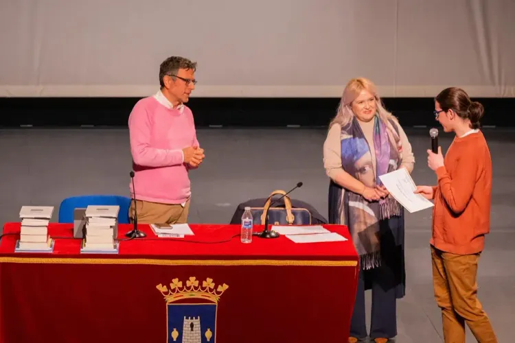 Termina el simposium Juan Goytisolo y Campos de Níjar con la entrega de premios a jóvenes creadores literarios de Níjar