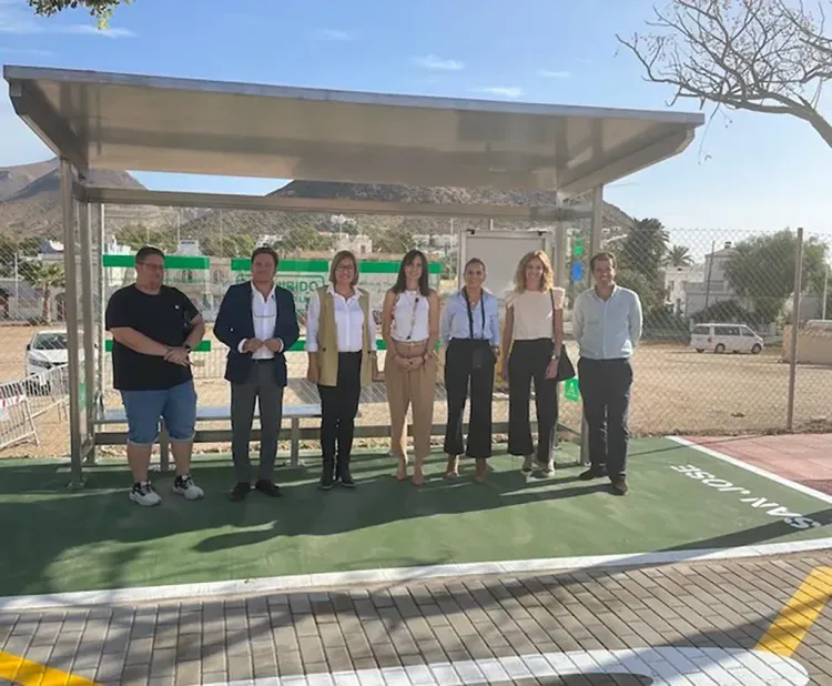 El Consorcio de Transporte Metropolitano mejora la parada de bus de San José