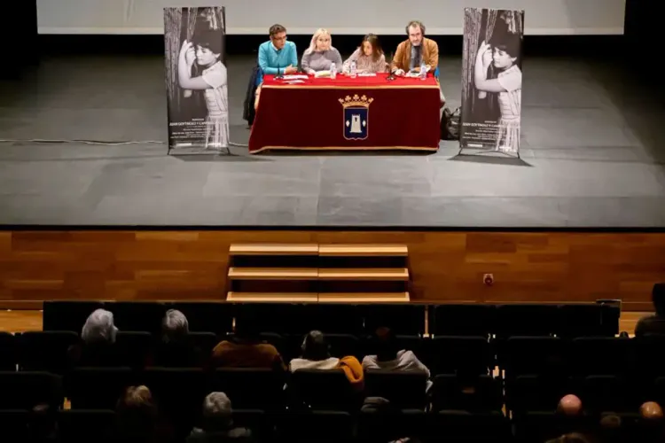 Extraordinario arranque del Simposium ‘Juan Goytisolo y Campos de Níjar’