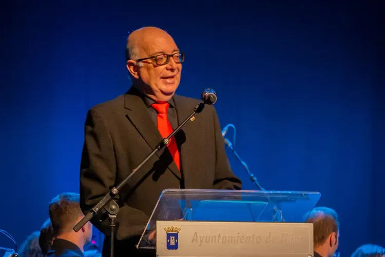 La Asociación Cultural Níjar homenajea a José Salinas