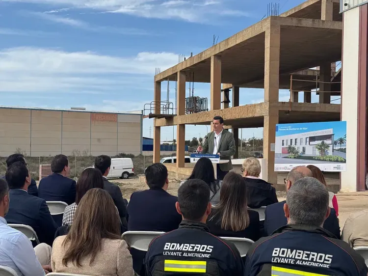 Comienzan las obras del primer e histórico Parque de Bomberos de Níjar