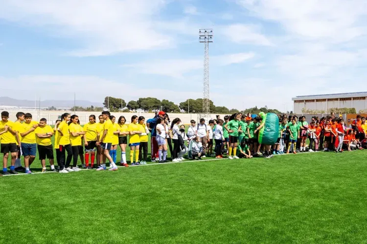 Agua, deporte y valores para el futuro de Níjar