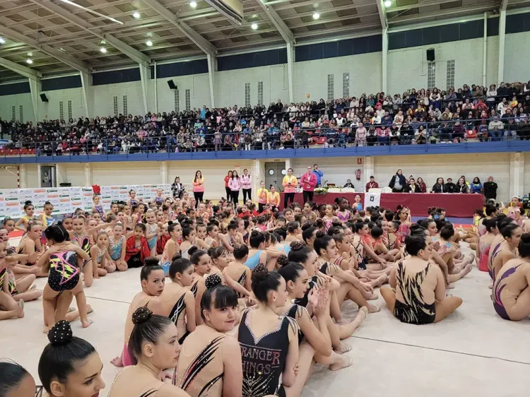 Más de 3000 personas disfrutan del VII Trofeo Promesas Rítmica Atalayas del Levante